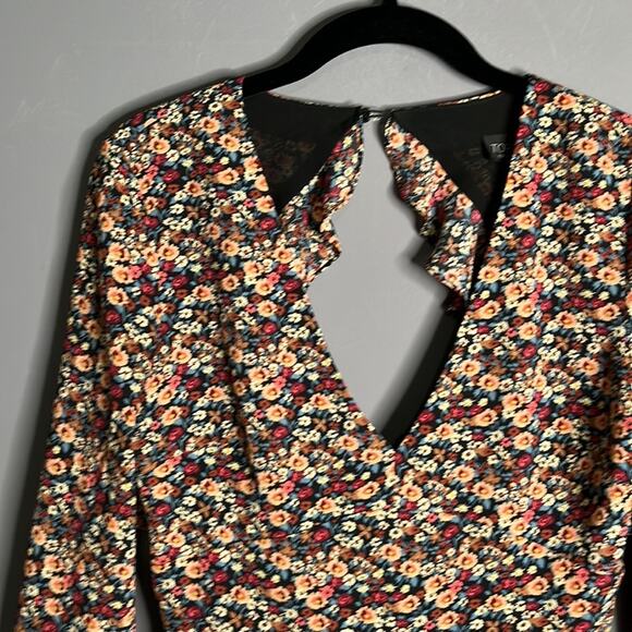TopShop Floral Mini Dress With Ruffled Cutouts Size 4 - Picture 2 of 9